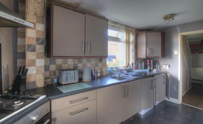 Kitchen 2