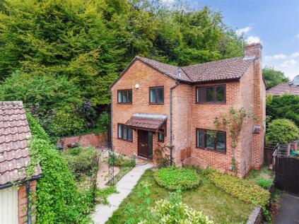 4 bed detached - Burdock Close, Goodworth Clatford, Andover, Hampshire, SP11 image 24