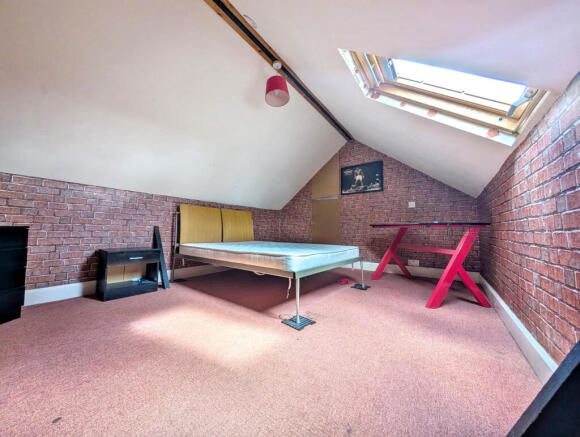 2 bed Semi-Detached for sale Image 11