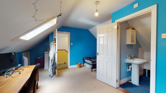 Photo 11