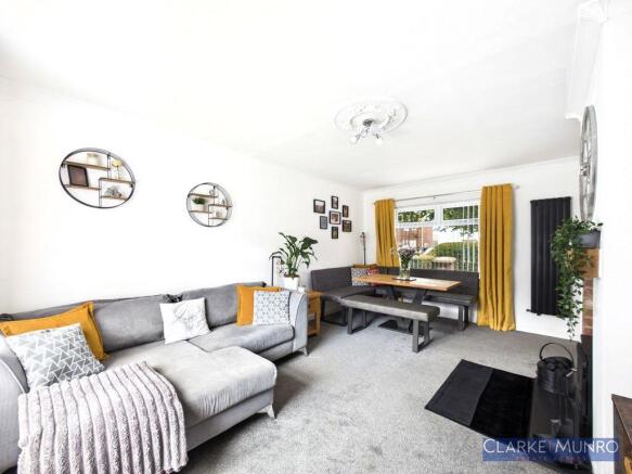 3 bed Semi-Detached for sale Image 7