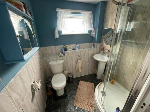 1 bed House to rent Image 4