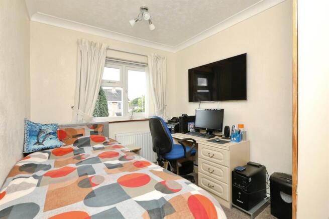 3 bed Semi-Detached for sale Image 11