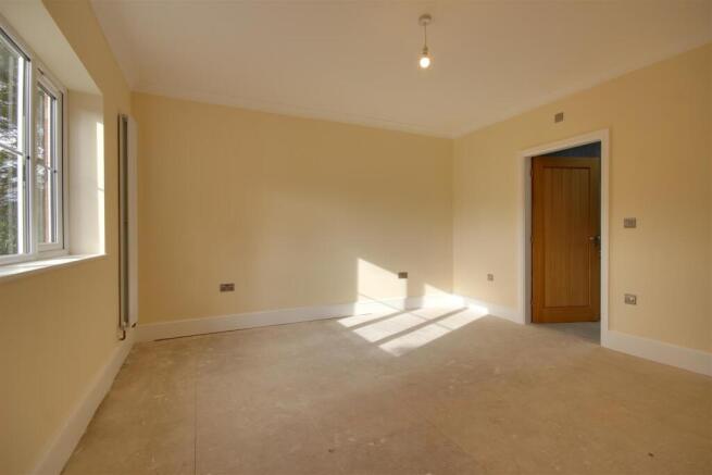 3 bed Detached Bungalow for sale Image 9