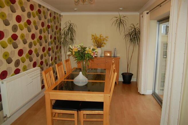Dining Room (2)