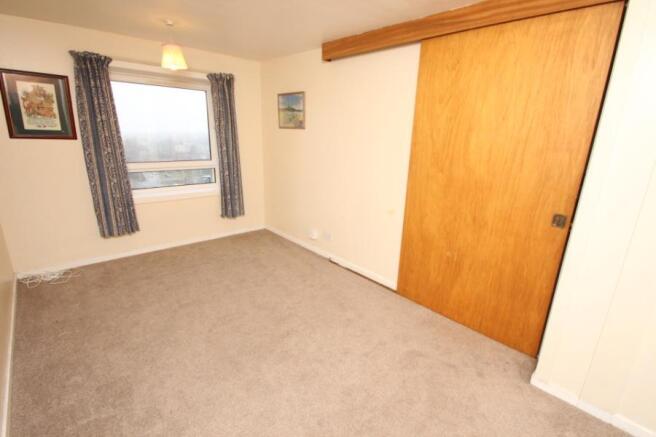 Dining Room/Bed 2
