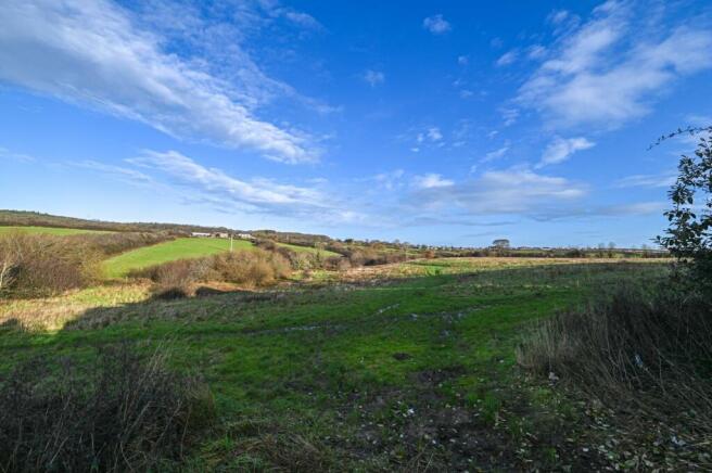 Neighbouring Fields