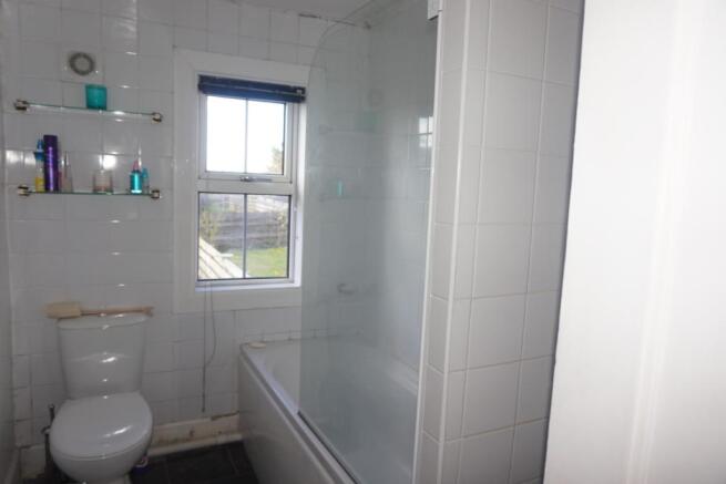 Cottage Bathroom