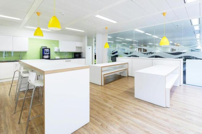 f7b817df4d283deb35ecd82644c19f1f-d7a9063-311024-