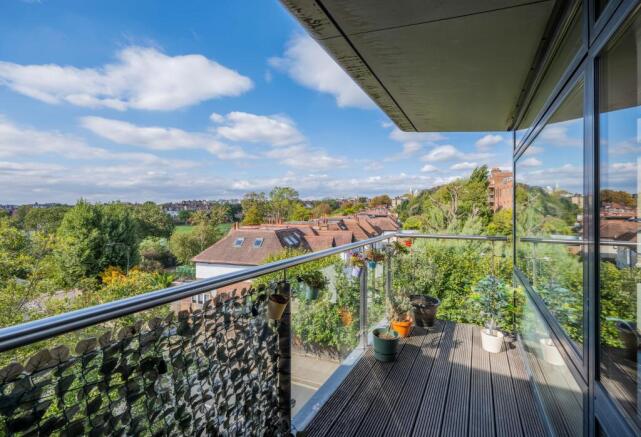 Pulse Apartments, Lymington Road, Camden, London photo 4