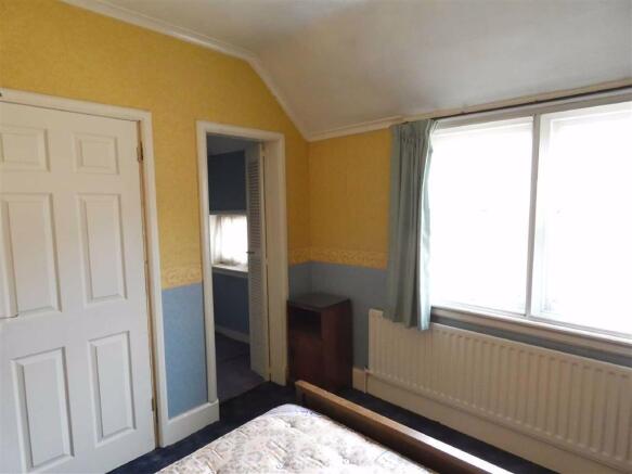BEDROOM 1
