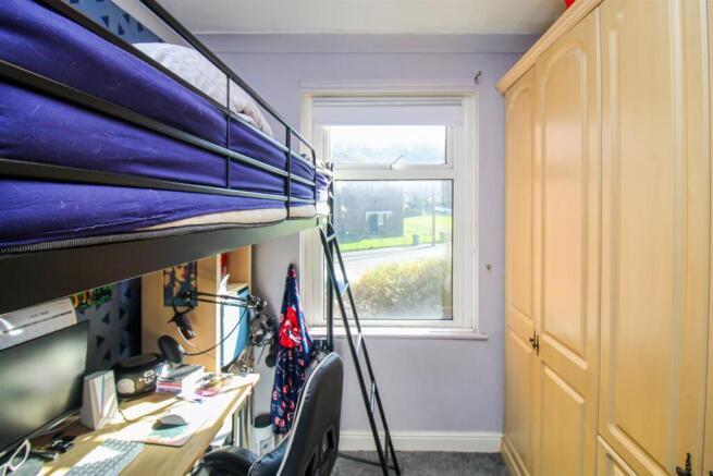 3 bed Town House for sale Image 10
