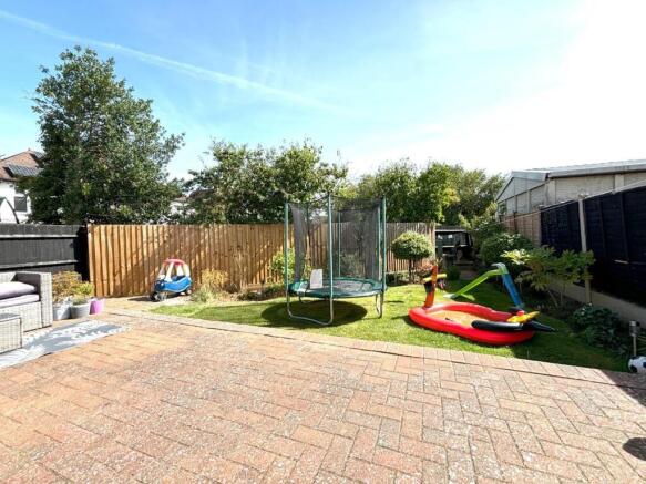 Garden 1.jpg