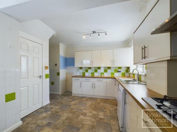 Kitchen/Breakfast Room