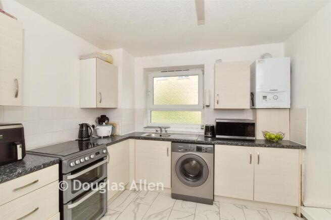 Apartment in London, Little Ilford - More