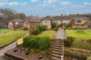 The Crest, Street End Lane, Broad Oak, Heathfield TN21 8TS