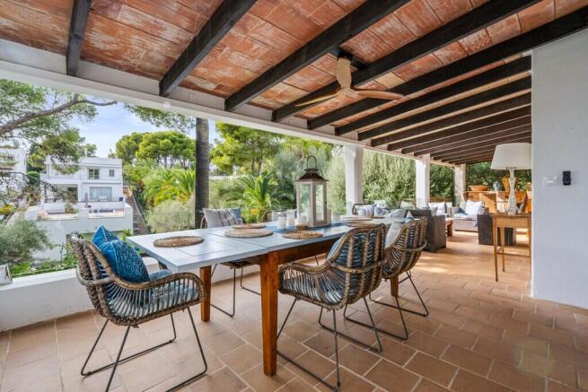 Covered Terrace (2).
