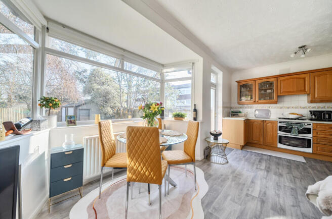 1421275-6-69a6c21...