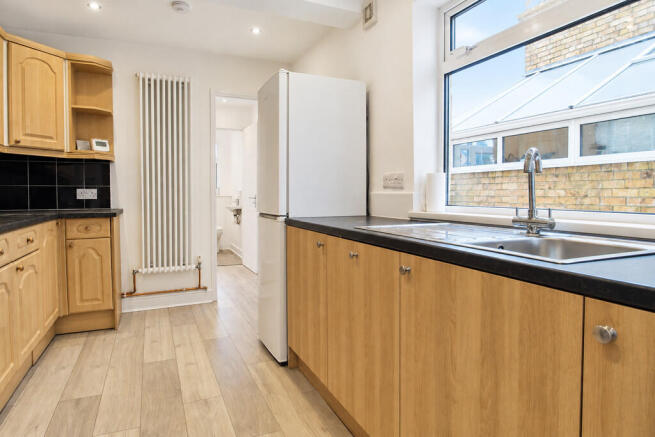Kitchen - angle 1