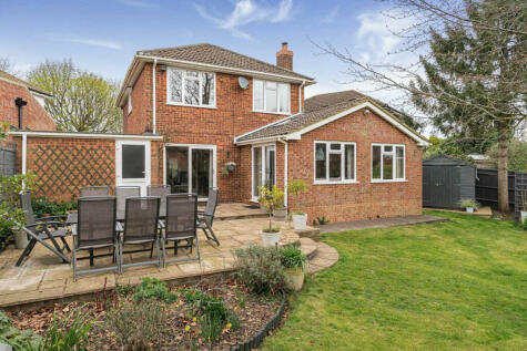 Selwood Way, Downley, HP13