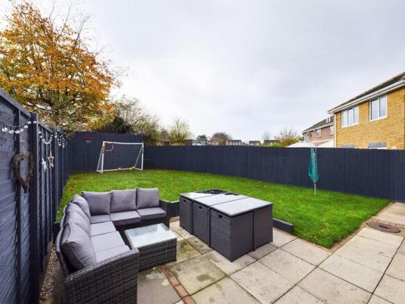 Rear garden/patio area