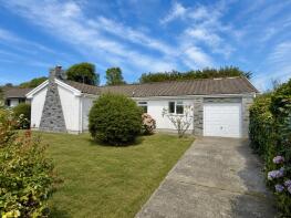 6, St Cleer Drive, Wadebridge PL27 6DU