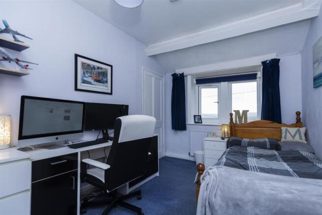 bed31.jpg