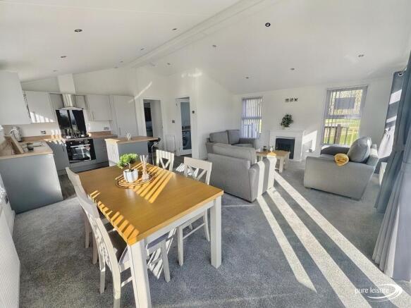 2 bed Lodge for sale Image 4