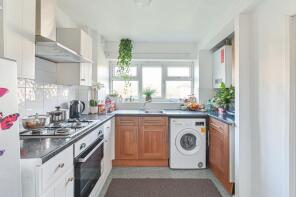 182a, South Norwood Hill, South Norwood, London SE25 6AS