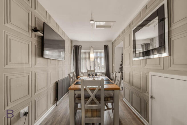 3 bed Semi-Detached for sale Image 6