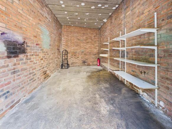 Garage.jpg