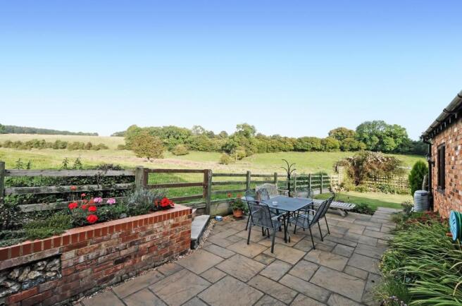 4 Milk Hall Barns - 