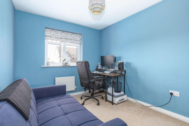 4 bed Detached for sale Image 12