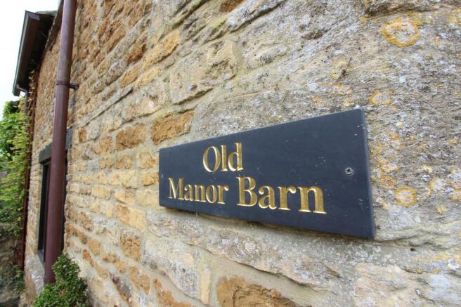 Old Manor Barn