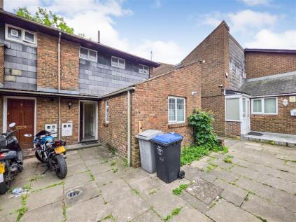 Woodbridge Close, London