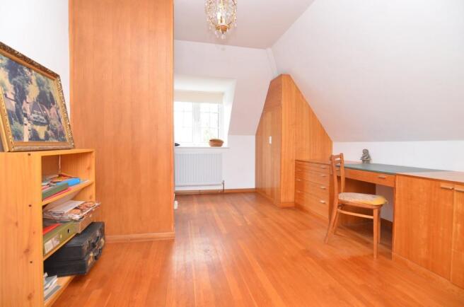 Photo 6