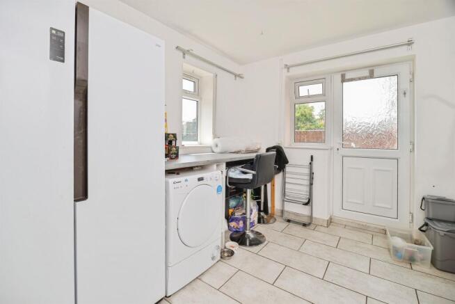 3 bed End of Terrace for sale Image 5