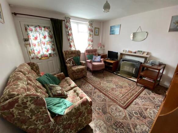 Sitting Room.jpg