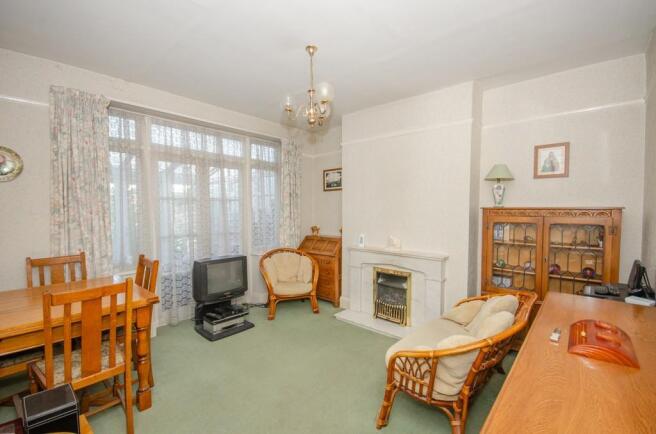 Dining room.jpg