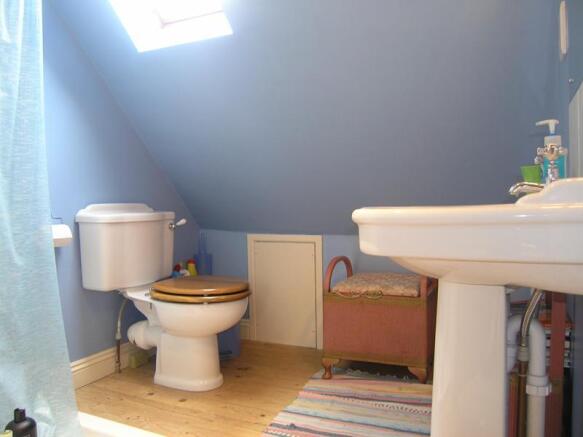 Photo 6
