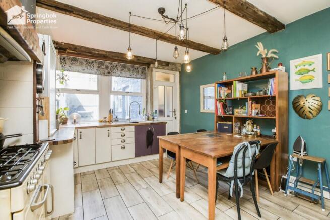 2 bed Terraced for sale Image 6