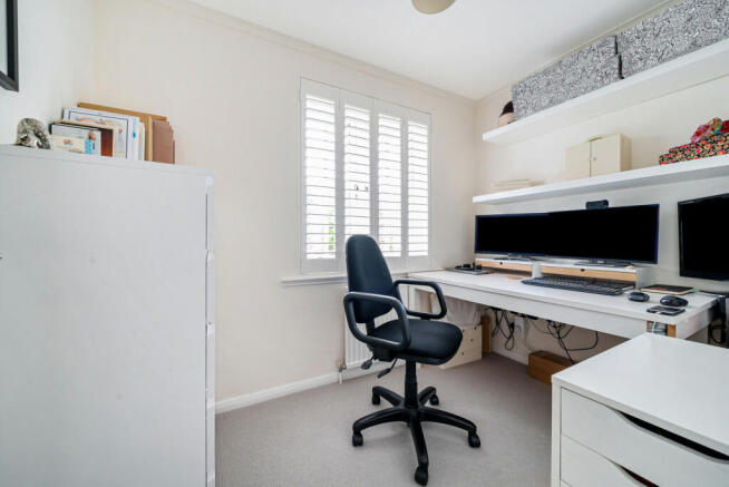 Bedroom/Study