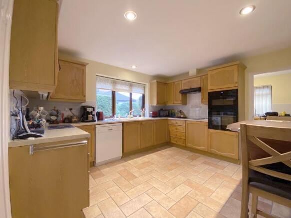Kitchen/Breakf...