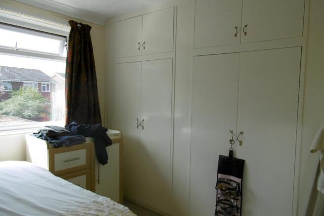 main bed2