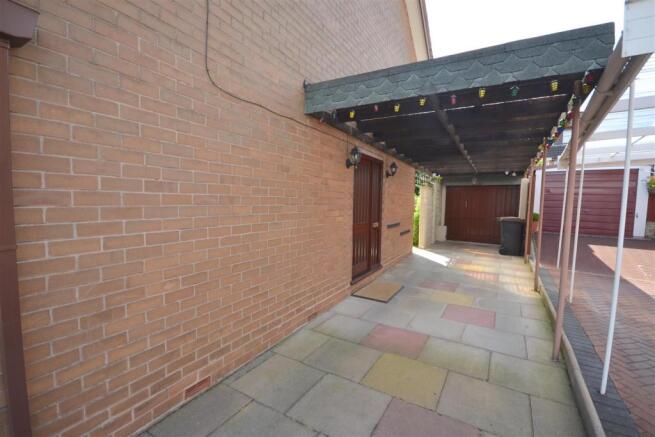 Carport to Side