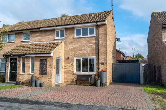 2-bed semi-detached on Kersey Road, Felixstowe, £260,000