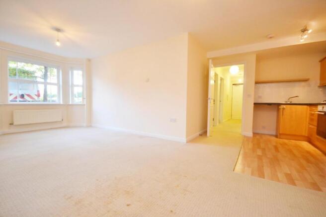 Kitchen/Living room/