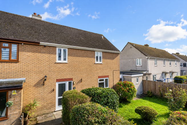 3-bed semi-detached on Coronation Road, Callington, PL17, £210,000