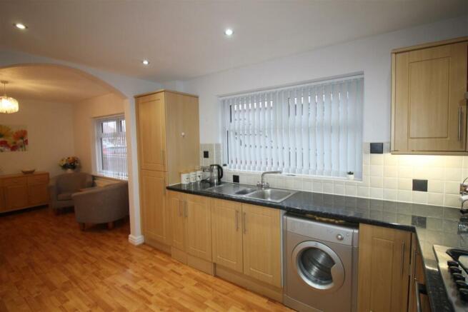 Mayfield Road, 12 Kitchen.JPG