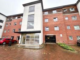 18, Calder Court, Riverside Close, Romford RM1 1EN